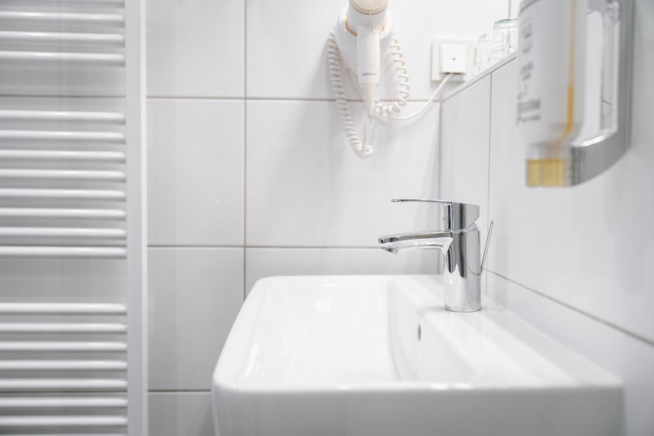 Hotel Stuempelstal Marburg Экстерьер фото